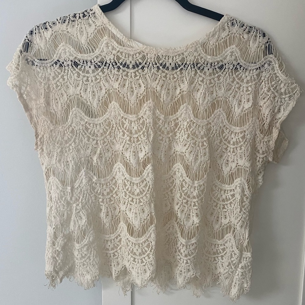 Lace Crop Top, Size Small 🌷